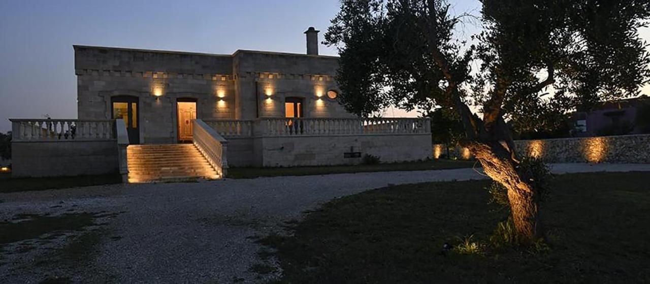 Castello Salentino B&B Мелендуньо Екстер'єр фото